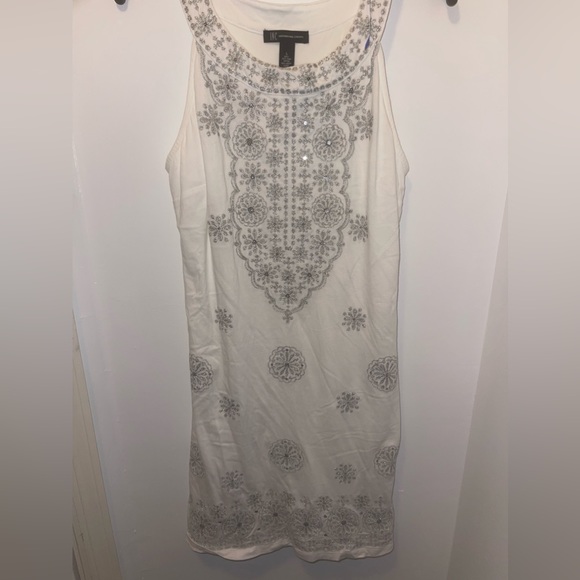 INC Dress with beautiful details - Picture 2 of 4